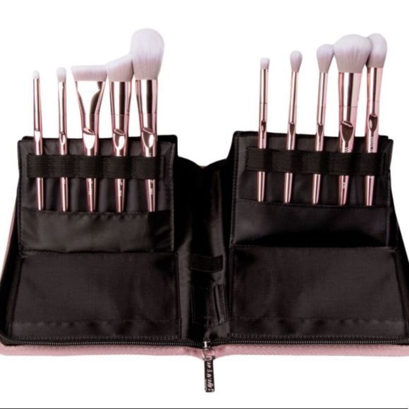 Pro Line Makeup Brush Set wet&wild holiday seasonal limited edition discontinued - Picture 3 of 4